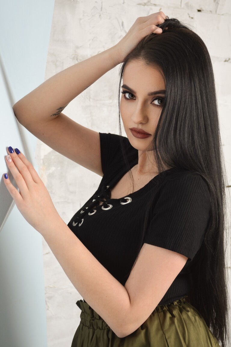 Anna best russian dating sites 2019