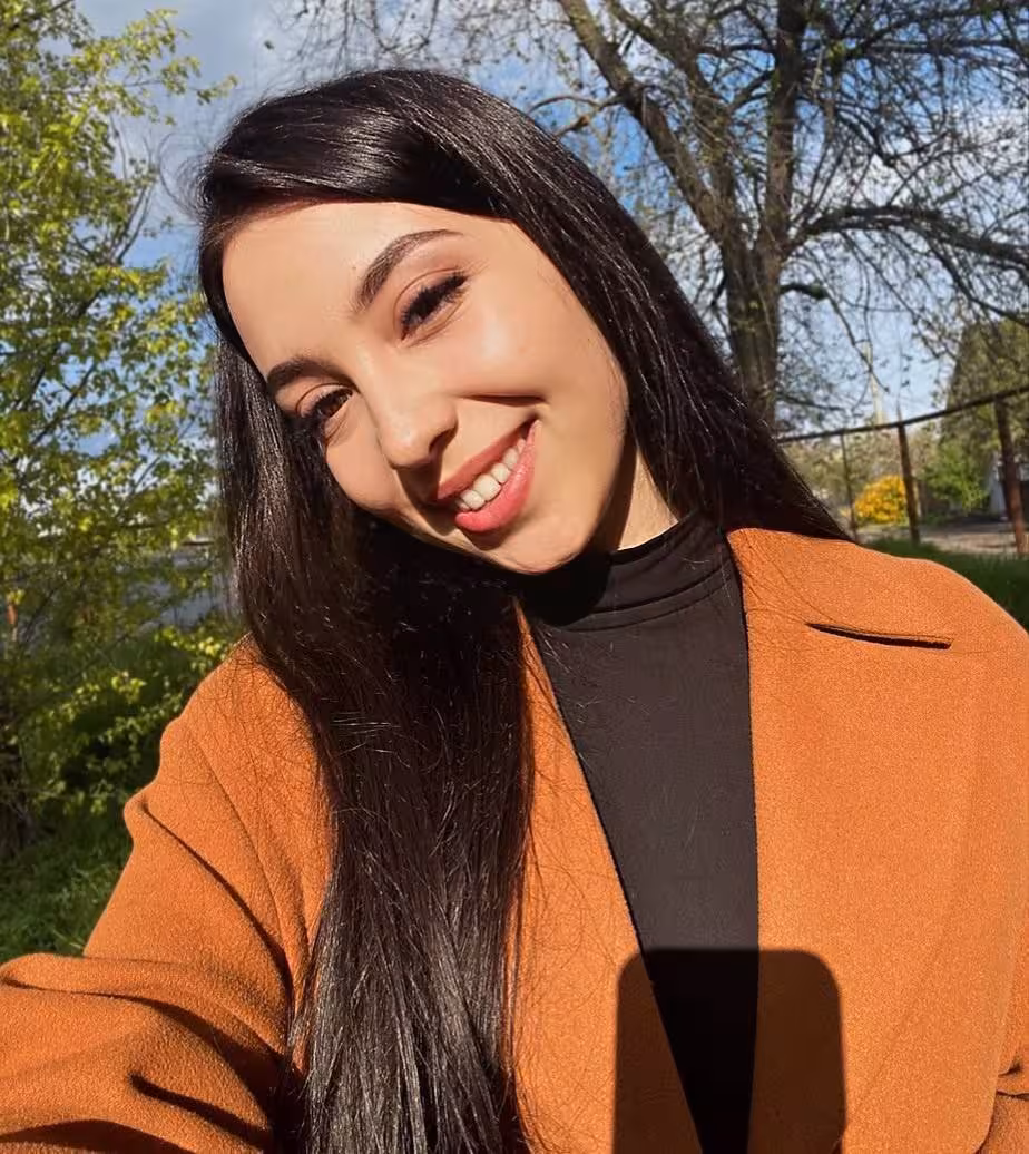 Natalia dating women 2024