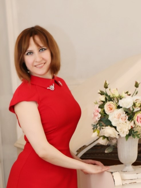 Elena ukraine brides dating sites