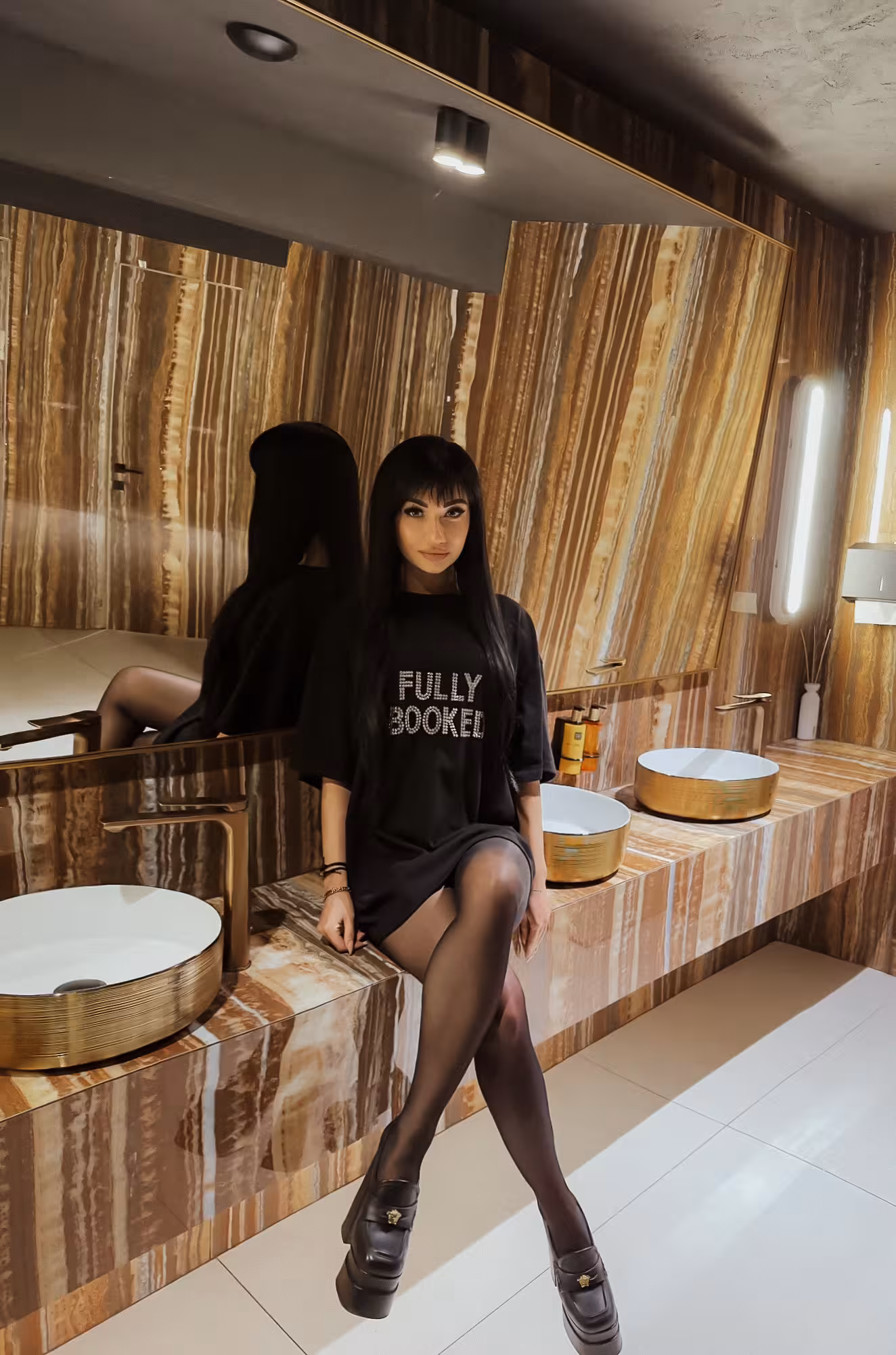 Olena dating divorced woman Olena dating divorced woman