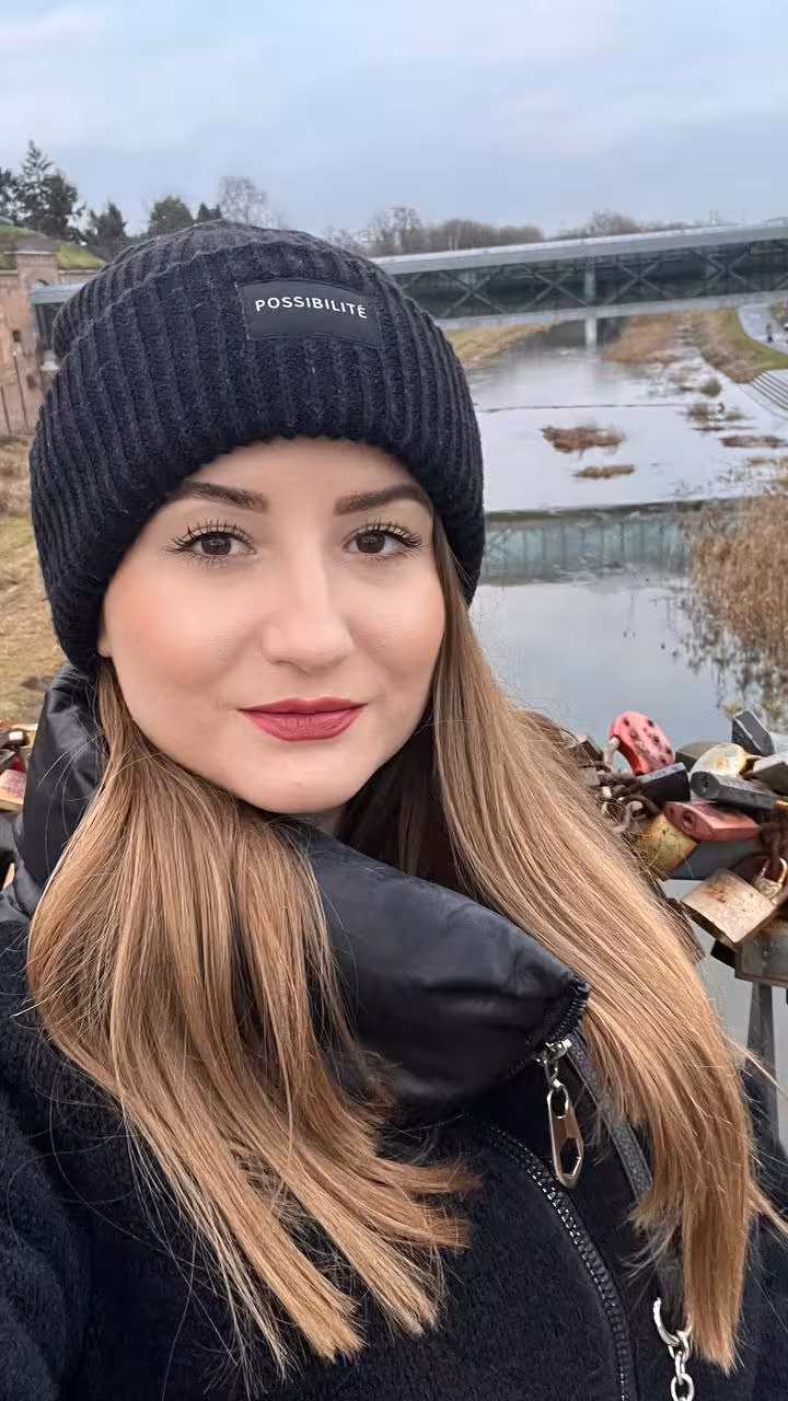 Viktoria budapest dating girls Viktoria budapest dating girls