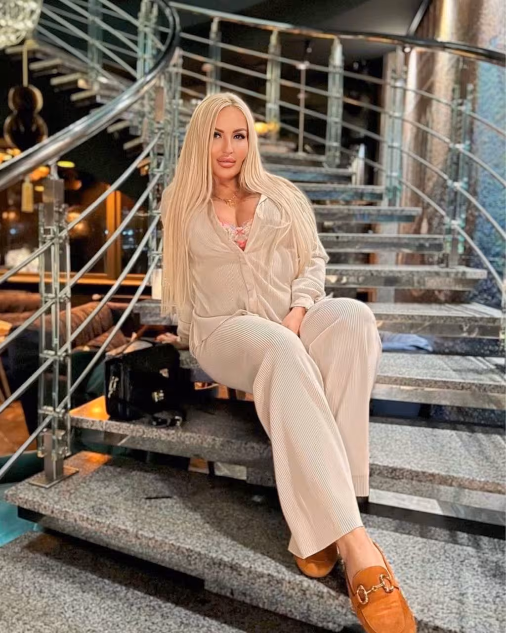 Elena dating a girl from kazakhstan Elena dating a girl from kazakhstan