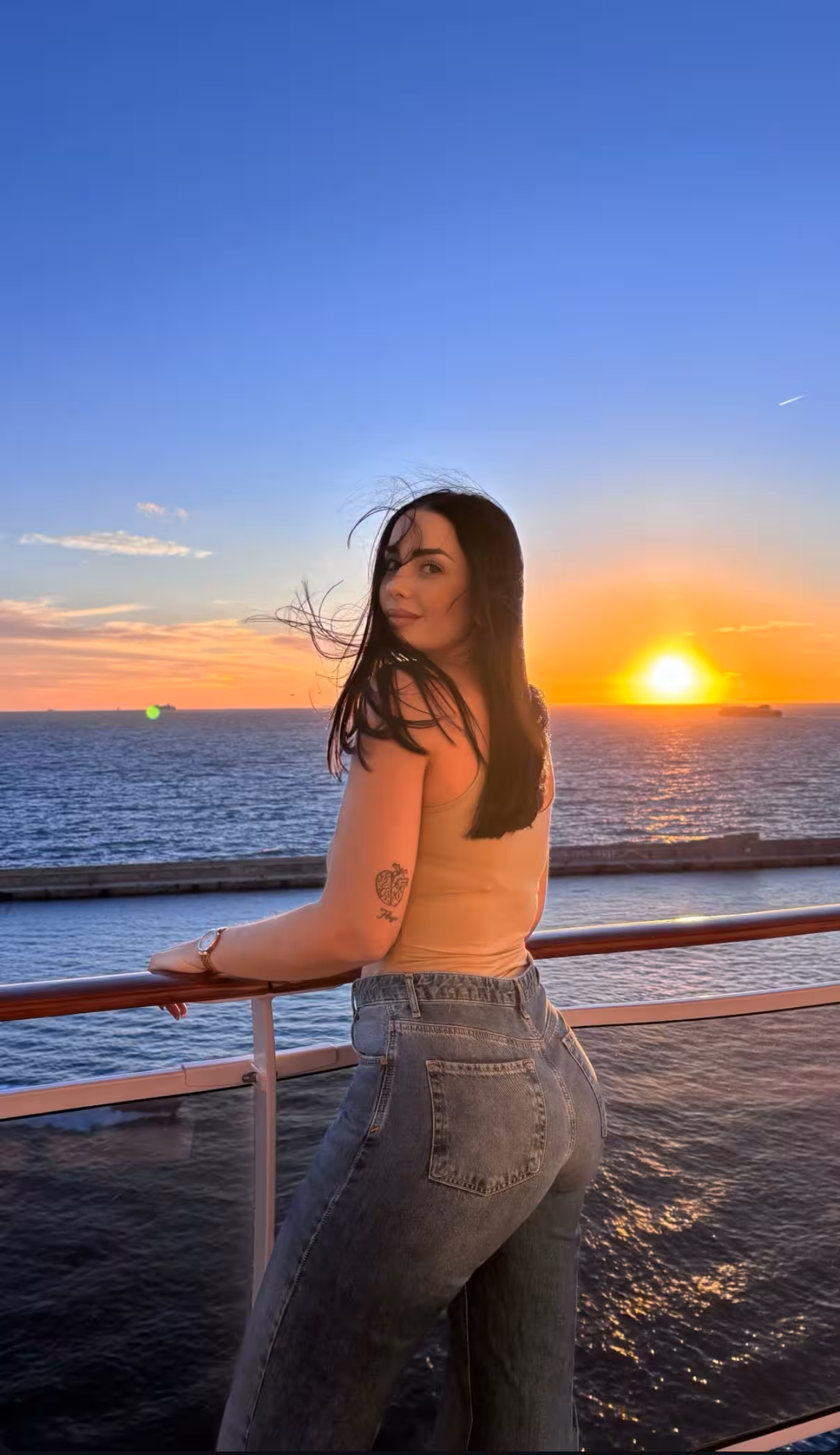 Aroa emo girls dating Aroa emo girls dating