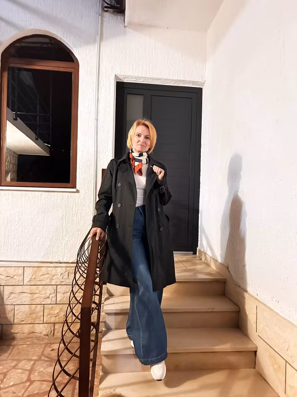 Larysa why do pretty girls have a hard time dating