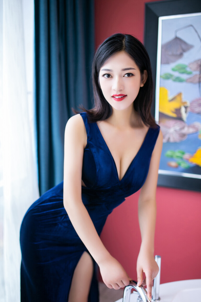 Chen Kai Yu  belle russe femme