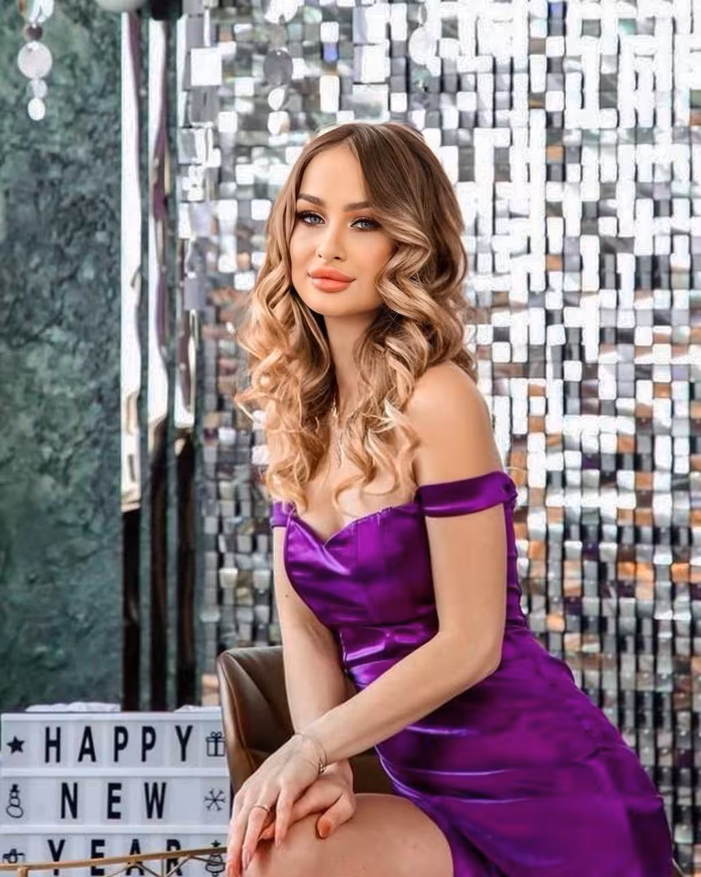 Viktoria cantantes ucranianas mujeres