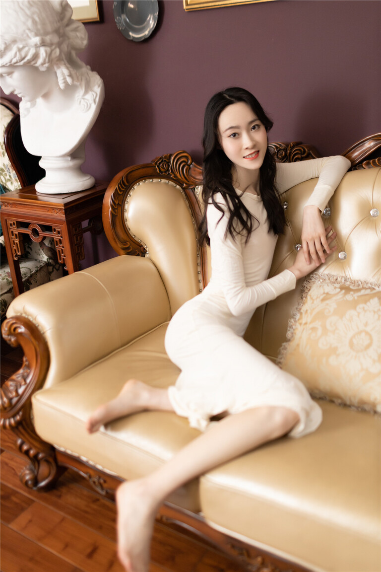Zhang Jia Xin  find a swedish bride