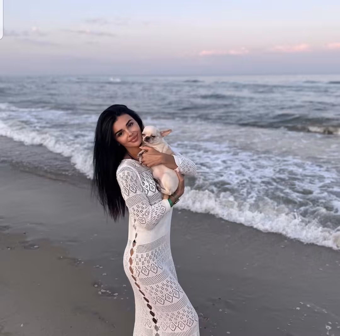 NATA imágenes de mujeres ucranianas