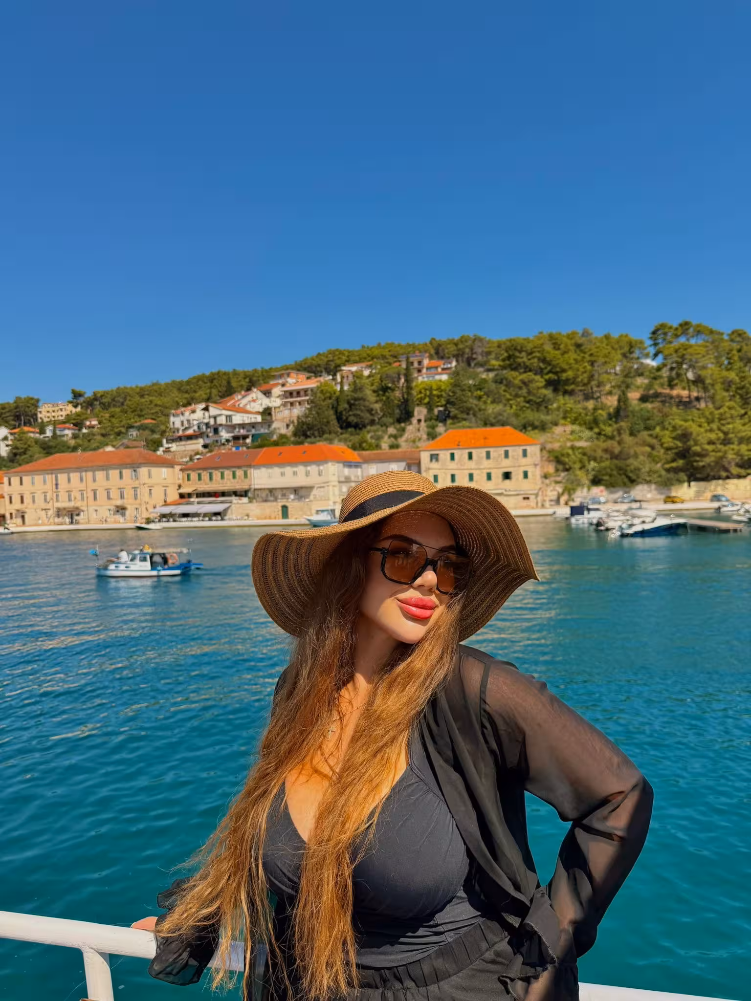Lilya mujeres rusas en bikini
