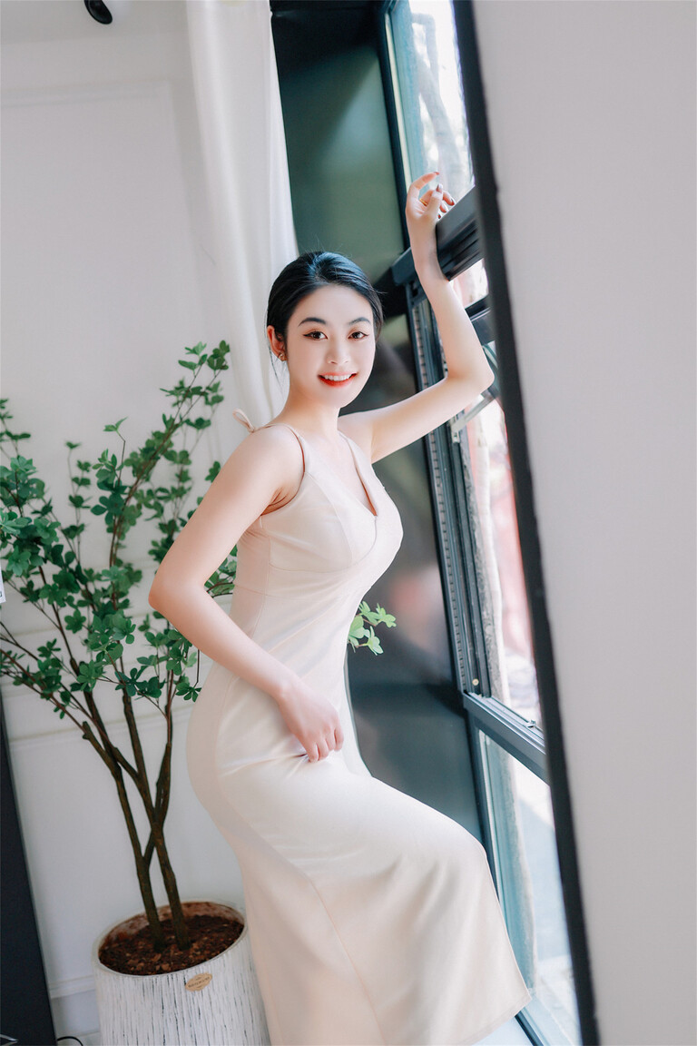 Chen Meng Qi where to find bride hoodie