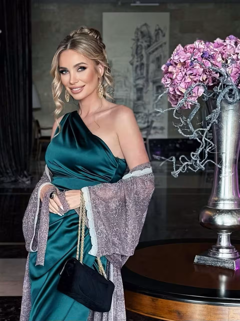 Vira ukrainian bridal designers