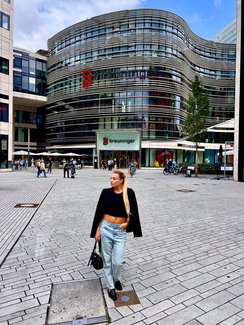 Natalia ukrainian women features Natalia ukrainian women features