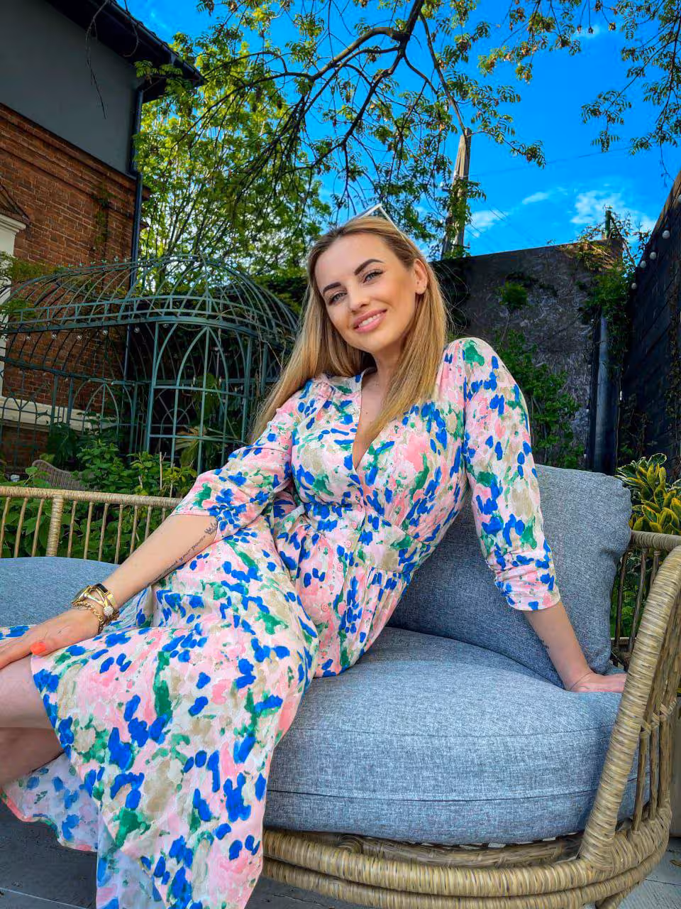 Julia ukrainian women uk