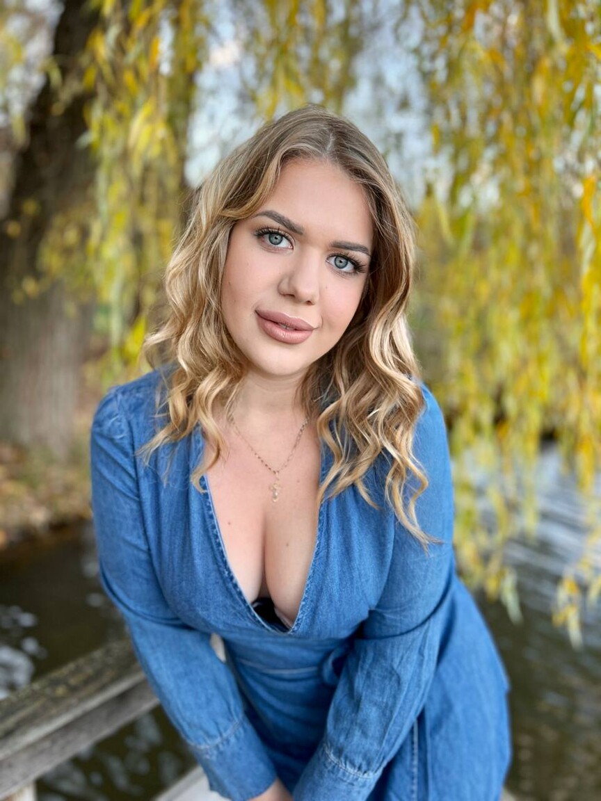 Yulia russian dating profile