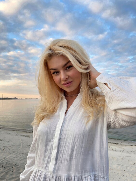 Mariana russian woman beauty tips