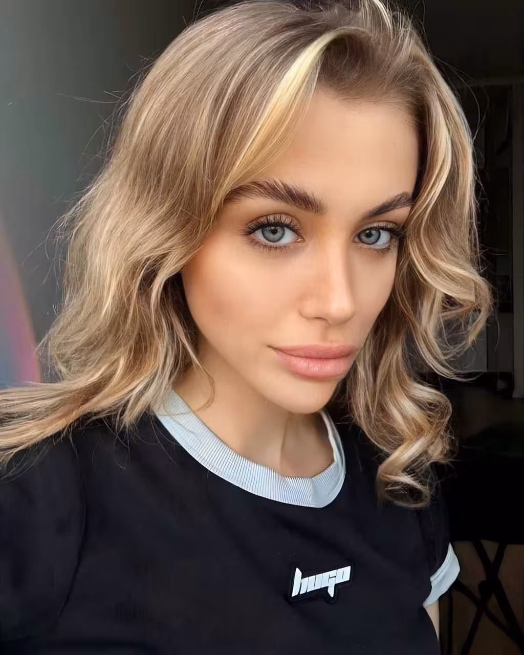 Discover Her Profile